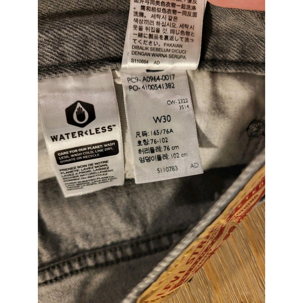 Levi's Low Pro Straight Jeans Grey Splatter Bleach Paint A0964-0017 W30 Size 10 - Picture 6 of 6